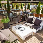Gosciniec Zacisze - & Restauracja Blisko A2 - Uniejow