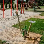 Bed & Breakfast Gosciniec Zacisze - & Restauracja Blisko A2 - Uniejow