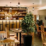 Couette-café Gosciniec Zacisze - & Restauracja Blisko A2 - Uniejow