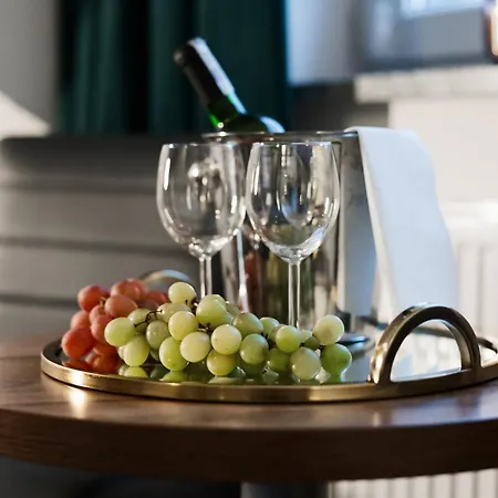 Bed and breakfast Zacisze - Pokoje&restauracja Blisko A2 - Uniejów Dąbie