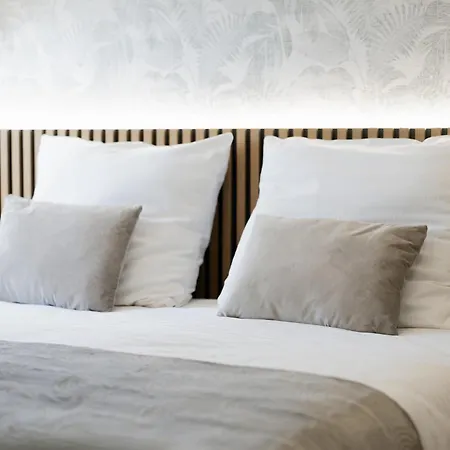 Bed & Breakfast Gosciniec Zacisze - & Restauracja Blisko A2 - Uniejow 3*