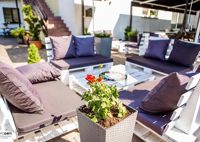 Gosciniec Zacisze - & Restauracja Blisko A2 - Uniejow 3* Dąbie