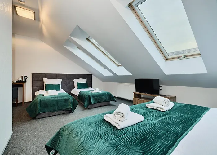 Gosciniec Zacisze - & Restauracja Blisko A2 - Uniejow